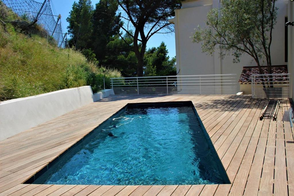 Villa Marine - 10 Pers - Centre Cassis - Piscine ภายนอก รูปภาพ