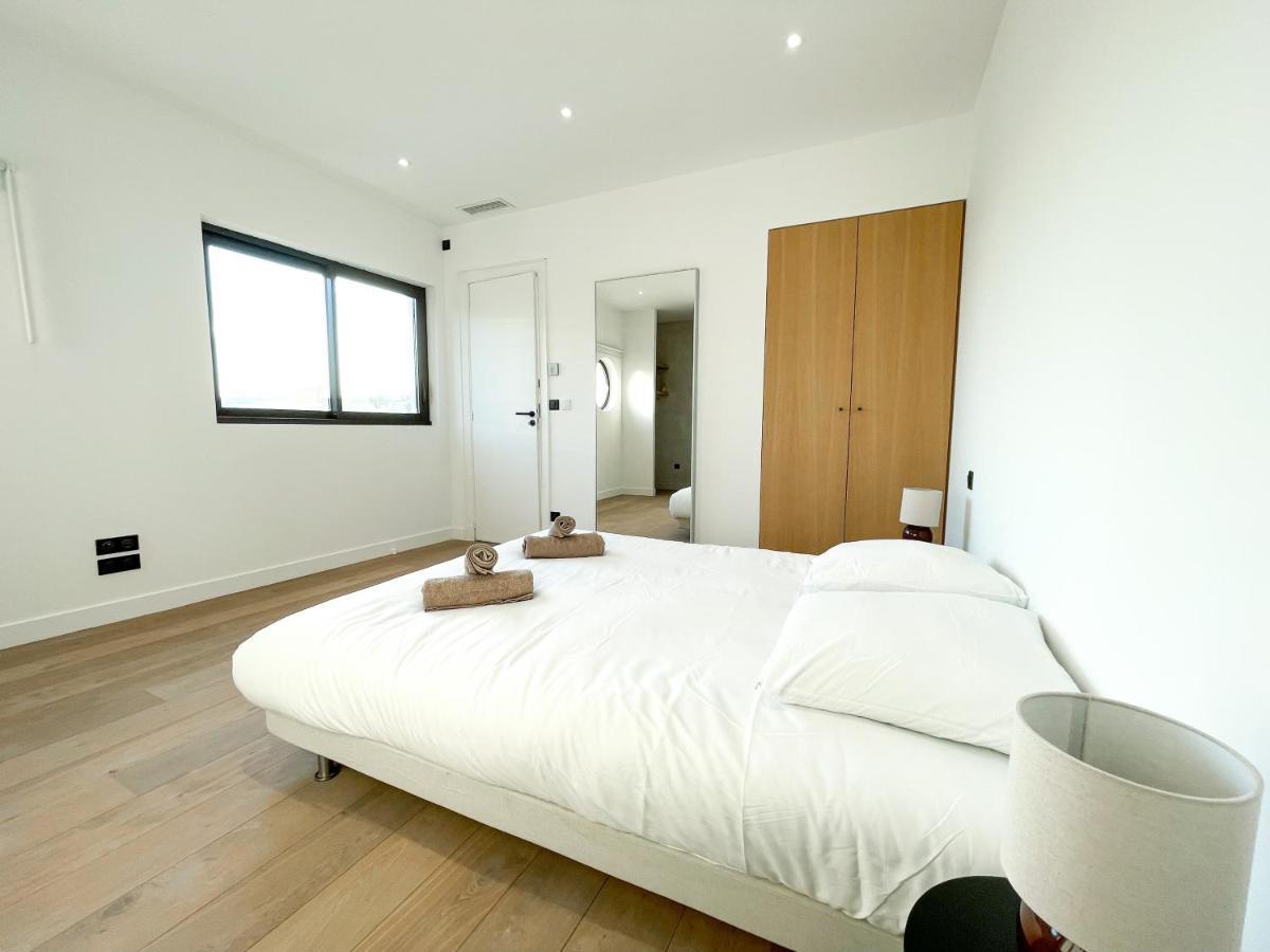 Villa Marine - 10 Pers - Centre Cassis - Piscine ภายนอก รูปภาพ